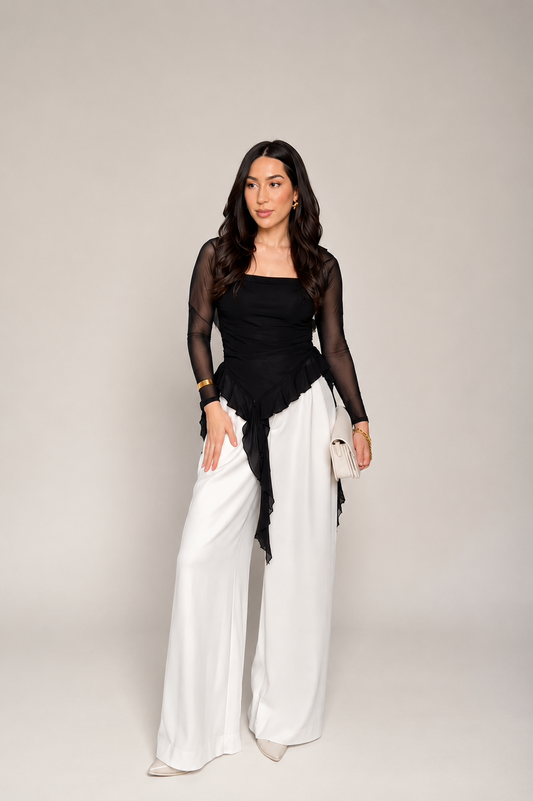 BLACK GOING OUT TOP